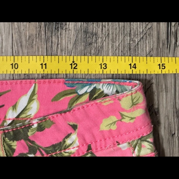 Nobo neon pink Jean shorts size 7 - Picture 3 of 6